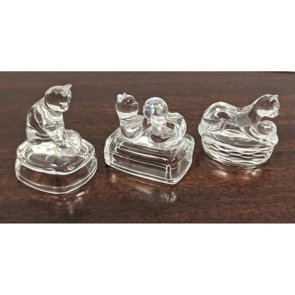 Vintage Avon Crystal Cats Lot of 3 Lead Crystal Figurines 1994 1995 Clear Glass